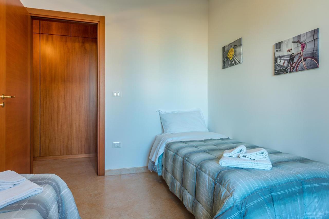 Goodstay Archimede Apartment เลชเช ภายนอก รูปภาพ