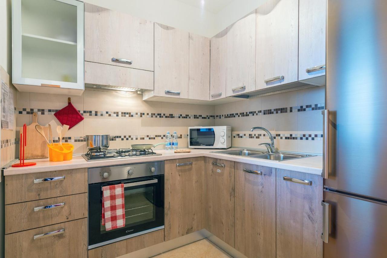 Goodstay Archimede Apartment เลชเช ภายนอก รูปภาพ